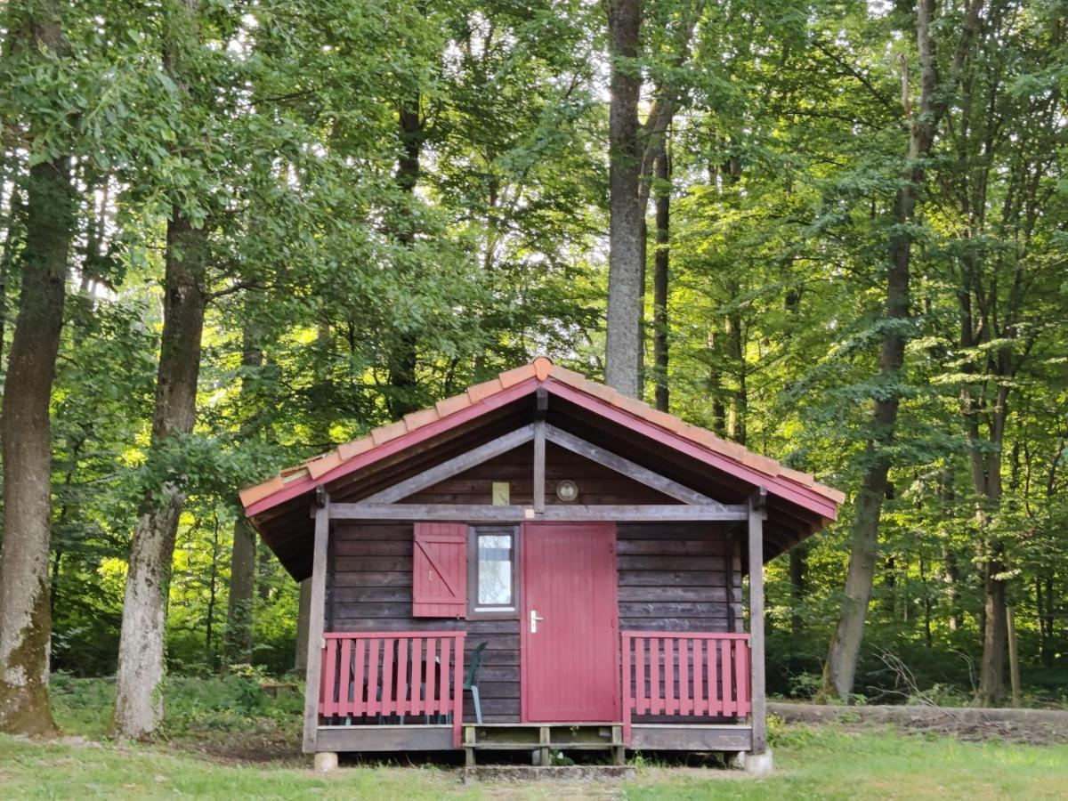Camping Les Vosges Du Nord Oberbronn Экстерьер фото